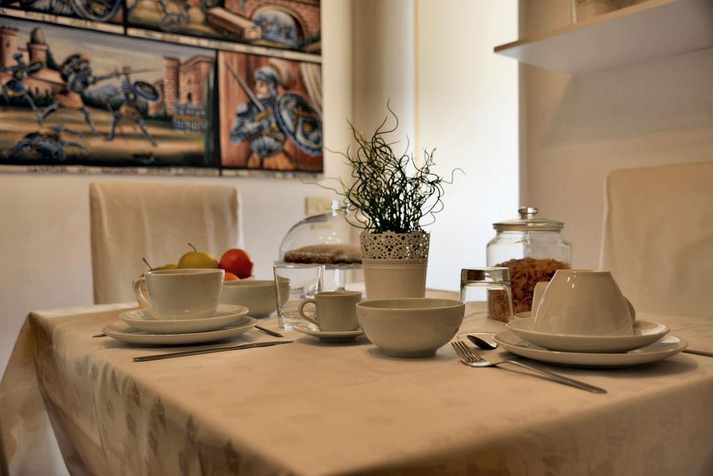 Real Teatro Umberto I Bed and Breakfast Palermo Exteriör bild