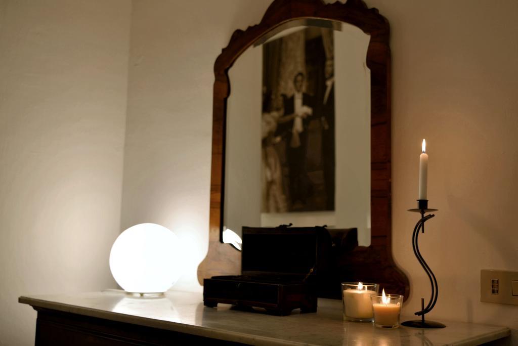 Real Teatro Umberto I Bed and Breakfast Palermo Exteriör bild